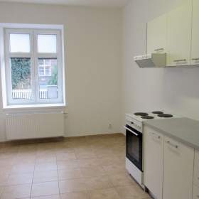 Pronájem, byt 1+kk+pracovna, 42 m2, Ostrava -  Mariánské Hory, ul. Korunní / 19457908