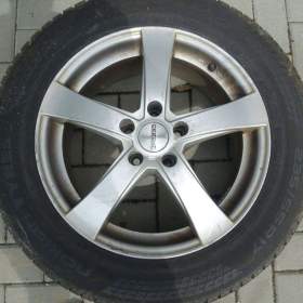 Kola VW Tiguan a Skoda Octavia Scout / 19458131