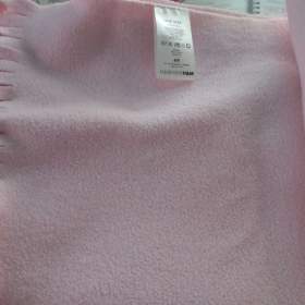 Fotka k inzerátu Zimní šála s třásněmi zn. HM + 2 slabší zdarma. / 15939320