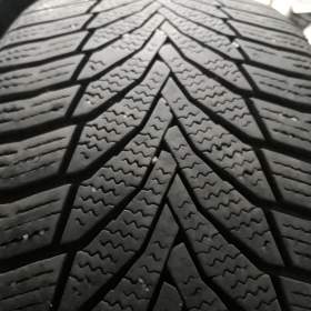 2ks zimních pneu 225/45 R17 Nexen  / 19459921