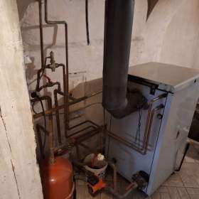 PRODÁM KOTEL NA PEVNÁ PALIVA DAKON DOR 24 / 19463671