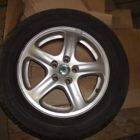 Prodám pneu 195/65 R15 letní vzor / 19463800