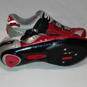 Fotka k inzerátu Prodám silniční tretry Sidi W vel.39 / 18914483