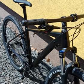 Foto inzerátu Scud COLIS horské kolo 29 rám 19, Deore 2x10, černá