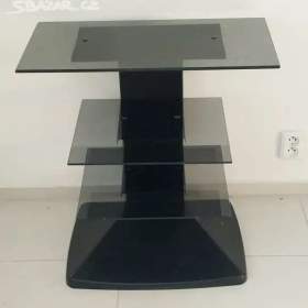 Fotka k inzerátu Televizní stolek  / 19450064