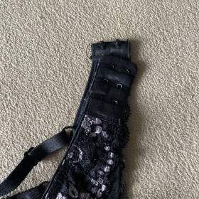 Foto inzerátu Podprsenka 75B