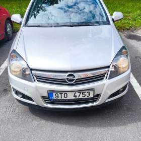 Astra H 1.6 85 kW 2012 / 19471506