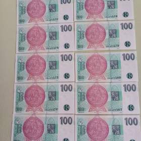 Bankovky UNC, hodnoty 100 Kč, číselně jdoucí za sebou, 10 kusů. / 19474203