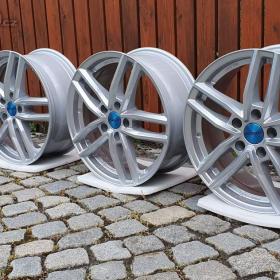 Foto inzerátu NOVÉ,NEPOUŽITÉ ALU 7J x 17 ET40 a ALU 7J x 17 ET45 2.750Kč