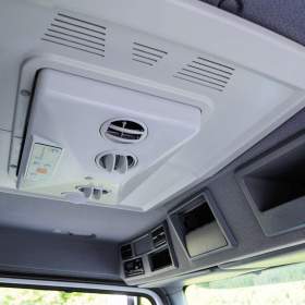 Foto inzerátu MERCEDES ATEGO 1222 HÁKOVÝ NOSIČ KONTEJNERŮ EURO5