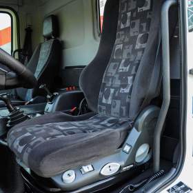 Foto inzerátu MERCEDES ATEGO 1222 HÁKOVÝ NOSIČ KONTEJNERŮ EURO5
