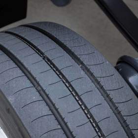 Foto inzerátu MERCEDES ATEGO 1222 HÁKOVÝ NOSIČ KONTEJNERŮ EURO5