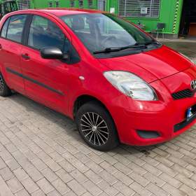 Toyota Yaris  / 19476595