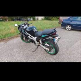 Prodám moto Suzuki  / 19477126