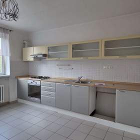 Pronájem bytu 3+kk, 86 m2, balkon, cihla, 4. patro, Hlavní třída O- Poruba / 19477769