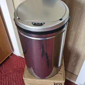 Hezký bezdotekový nerezový koš 30l- značka iqtech / 19477858