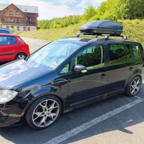 Volkswagen Touran 2.0 TDI, r. v. 2007, 7 míst, skvělý stav!  / 19477860