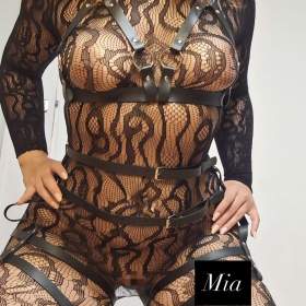 Mia💋 Užij si se mnou erotickou masáž nebo Dominu💋  / 19479091