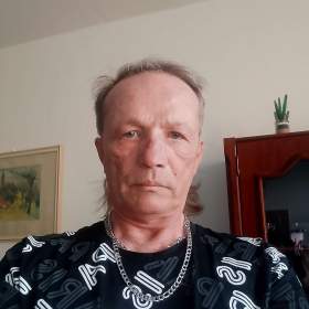 Hledám usměvavou a hodnou ženu  / 19479095
