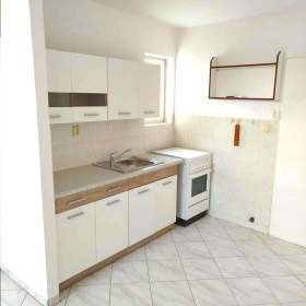 Pronájem bytu 3+1 90 m² Frenštát pod Radhoštěm / 19480279