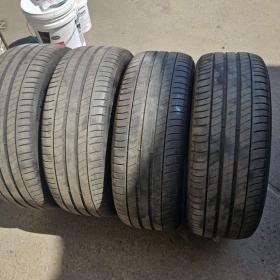 Foto inzerátu Prodám letní pneu Michelin 215/50 R18
