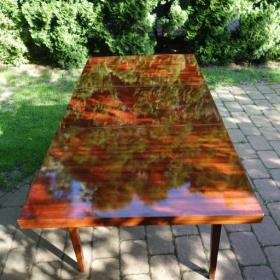 Fotka k inzerátu Prodám rozkládací stůl z roku 1977 / 17927641