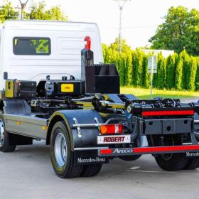 Foto inzerátu MERCEDES ATEGO 1218 NOVÝ HÁKOVÝ NOSIČ KONTEJNERŮ EURO5