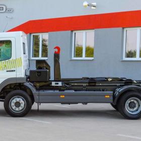 Foto inzerátu MERCEDES ATEGO 1218 NOVÝ HÁKOVÝ NOSIČ KONTEJNERŮ EURO5