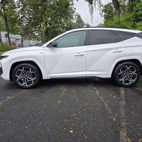 Fotka k inzerátu Super výbava, originál tažné. Stav úplně fungl nového auta! ! !   / 19578344