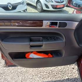 Foto inzerátu VOLKSWAGEN Touareg 2,5TDI  ČR 1 majitel 