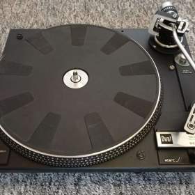 Gramofon DUAL 1237 A AUTOMATIC BELT DRIVE, pěkné, funkční, zachovalé, jen šasi. / 19487201