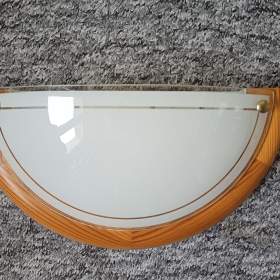 Foto inzerátu Komplet dvou svítidel na strop a zeď ze skla a dřevěného masívu.