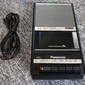 Kazetový magnetofon PANASONIC RQ- 2104 SLIM LINE, na síť i baterie, plně funkční. / 19487228