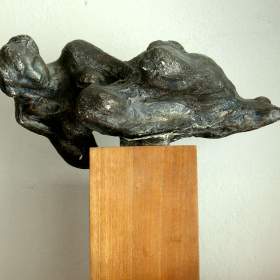 Plastika „Ležící“ / 19487293