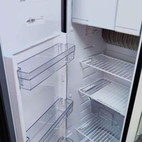 Foto inzerátu Zapůjčíme Vám ZÁNOVNÍ obytný vůz Burstner Lyseo 690G 