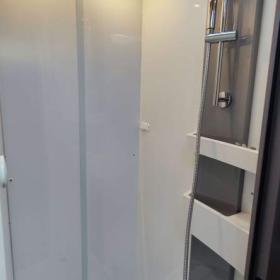 Foto inzerátu Zapůjčíme Vám ZÁNOVNÍ obytný vůz Burstner Lyseo 690G 