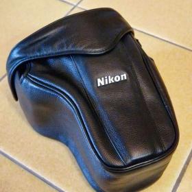 Foto inzerátu Nikon CF-D200 pouzdro