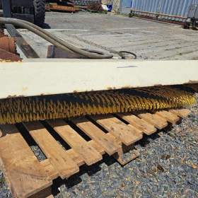 Foto inzerátu Zametaci koště pro malotraktor