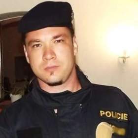Ahoj neznámá...... / 19504168