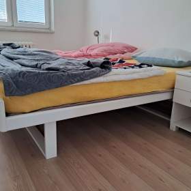 Foto inzerátu Postel