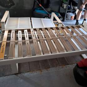 Foto inzerátu Postel