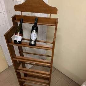 Nabízím 2 stojan na víno / 19505449