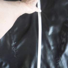 Foto inzerátu Prodám: dámskou vestičku, nepoužívaná, jako nová za 380 Kč