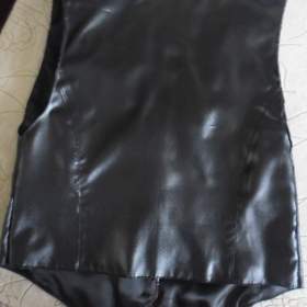 Foto inzerátu Prodám: dámskou vestičku, nepoužívaná, jako nová za 380 Kč