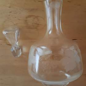 Foto inzerátu Stará karafa na víno