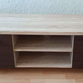 PRODÁM TV STOLEK  / 19510029