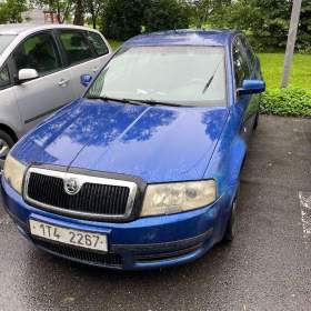 Škoda superb / 19511114