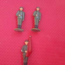 Foto inzerátu cínoví vojáčci