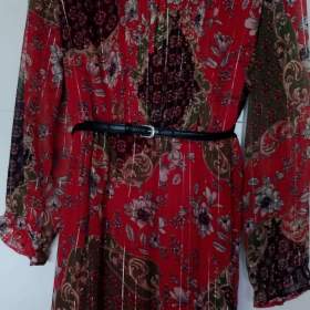 Foto inzerátu Dámské šaty vel. 50