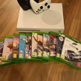 XBox One S / 19516703
